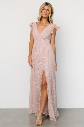  Maxi šaty Baltic Born Alexa s vyšívanými flitry v růžové barvě | Oblečení pro hosty Šaty